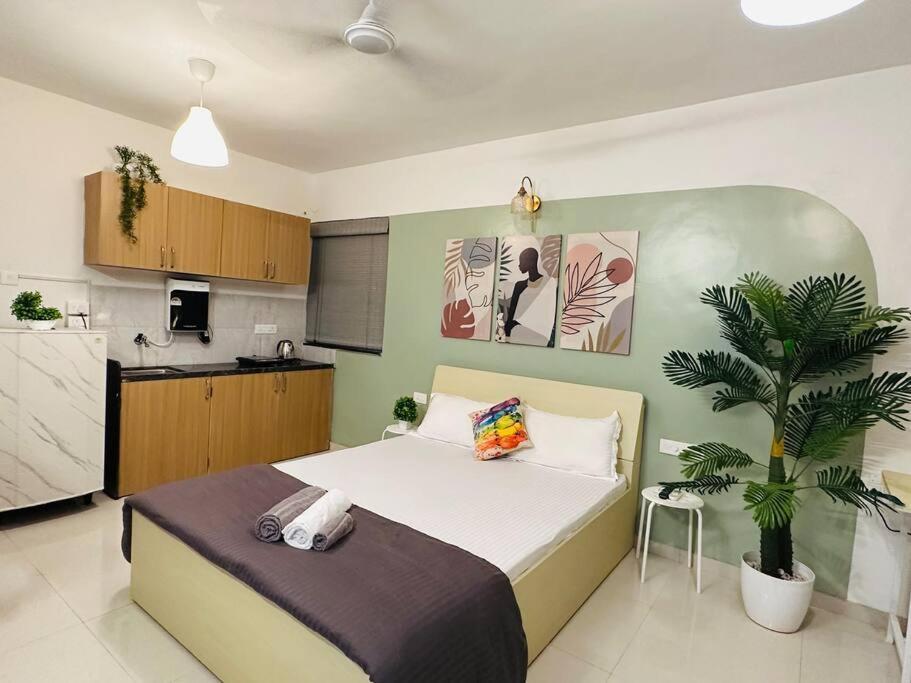 Sage : Private Studio Room In Koregaon Park Poona Buitenkant foto