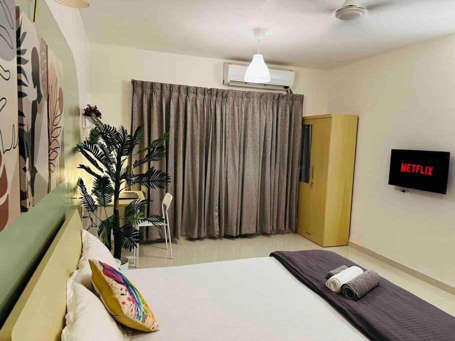 Sage : Private Studio Room In Koregaon Park Poona Buitenkant foto